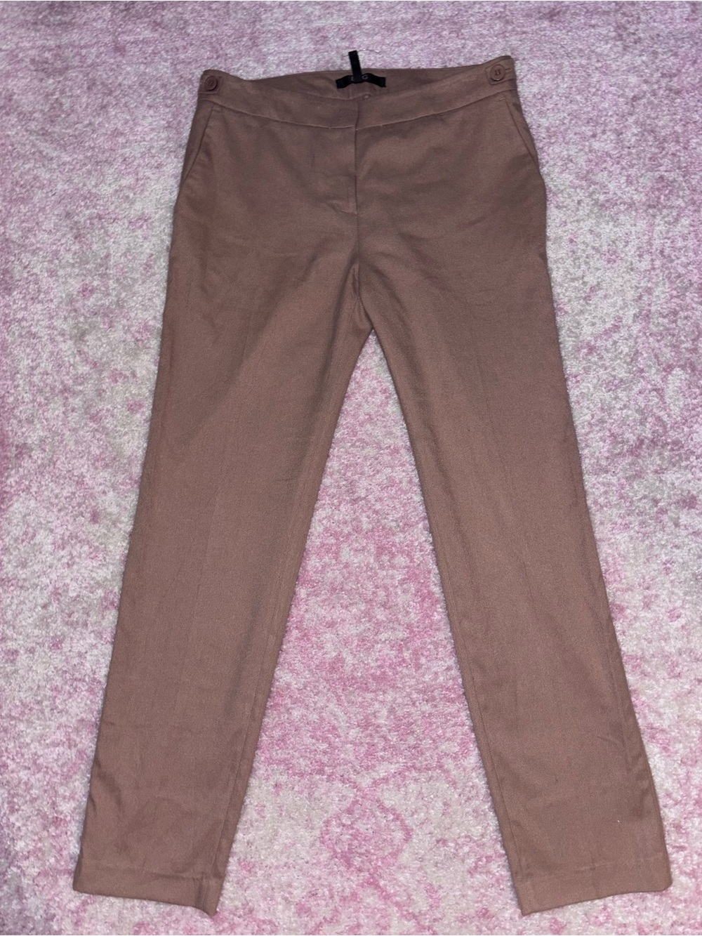 BCBG Slim Straight Leg Pants in Dusty Mauve